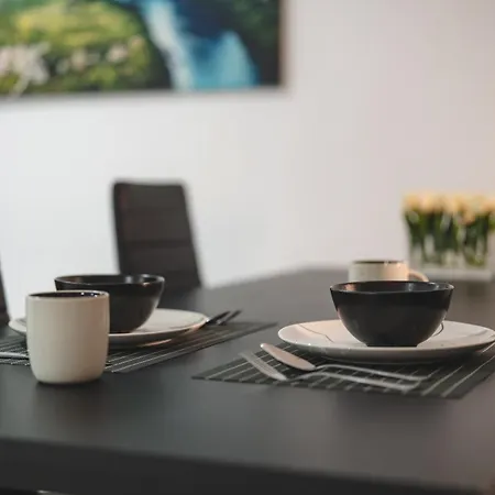 New - Mija Basement Loft Steps From - Perfect For Sun And Sport Seekers 度假居