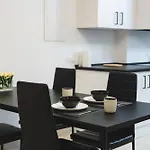 New - Mija Basement Loft Steps From - Perfect For Sun And Sport Seekers * מארבלה