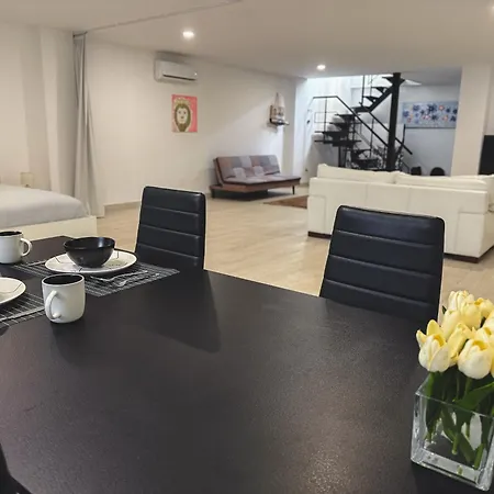 New - Mija Basement Loft Steps From - Perfect For Sun And Sport Seekers 펜션 *