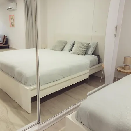 New - Mija Basement Loft Steps From - Perfect For Sun And Sport Seekers * 마르베야