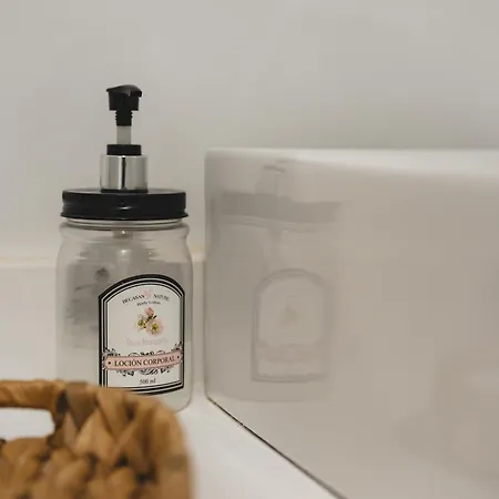 New - Mija Basement Loft Steps From - Perfect For Sun And Sport Seekers 펜션 마르베야