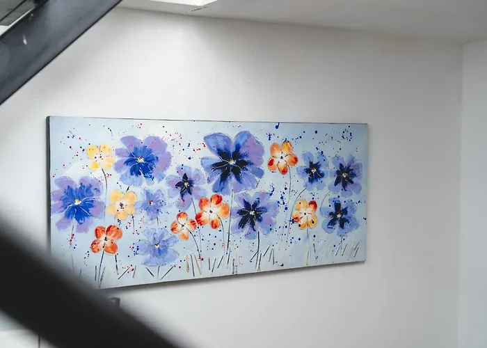 New - Mija Basement Loft Steps From - Perfect For Sun And Sport Seekers * מארבלה